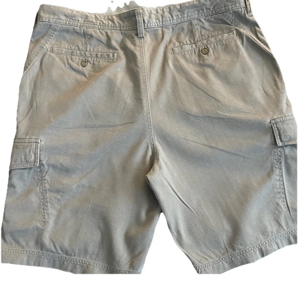 Tommy Bahama Cargo Shorts Mens 38 Waist - Picture 3 of 6